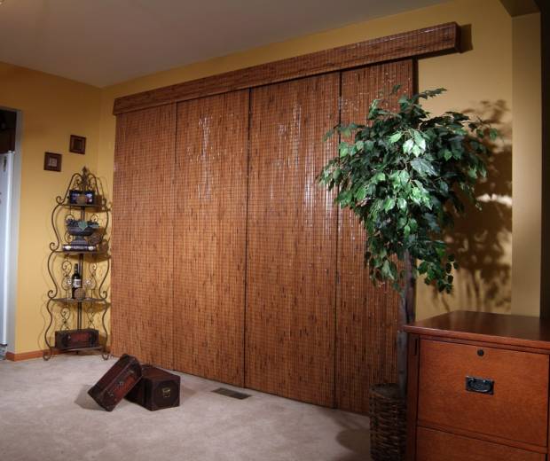 Elance bamboo panel track